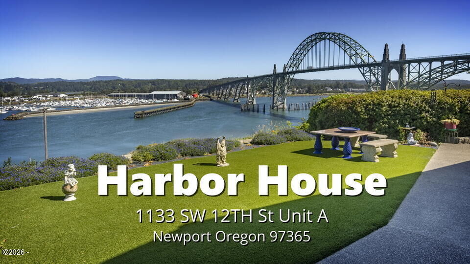 Property Photo:  1133 SW 12th Street A  OR 97365 