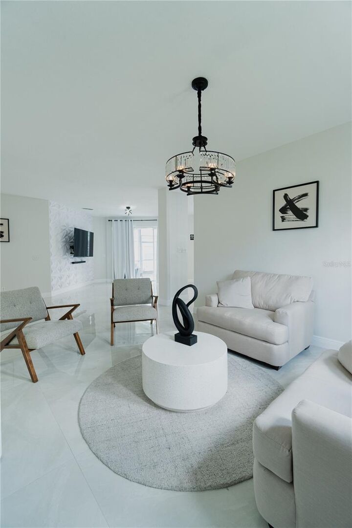 Property Photo: 1014 Corvina Drive FL 33897