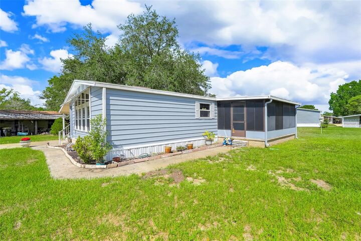 Property Photo: 357 Wade Park Court FL 33897