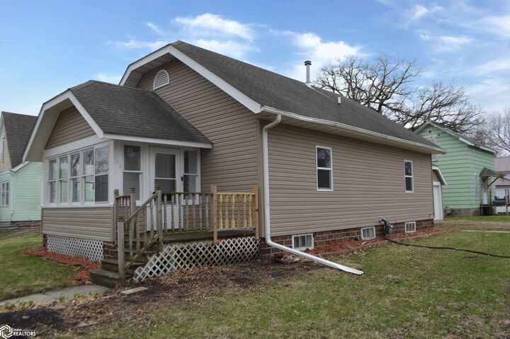 Property Photo: 602 S Jones Street IA 50511