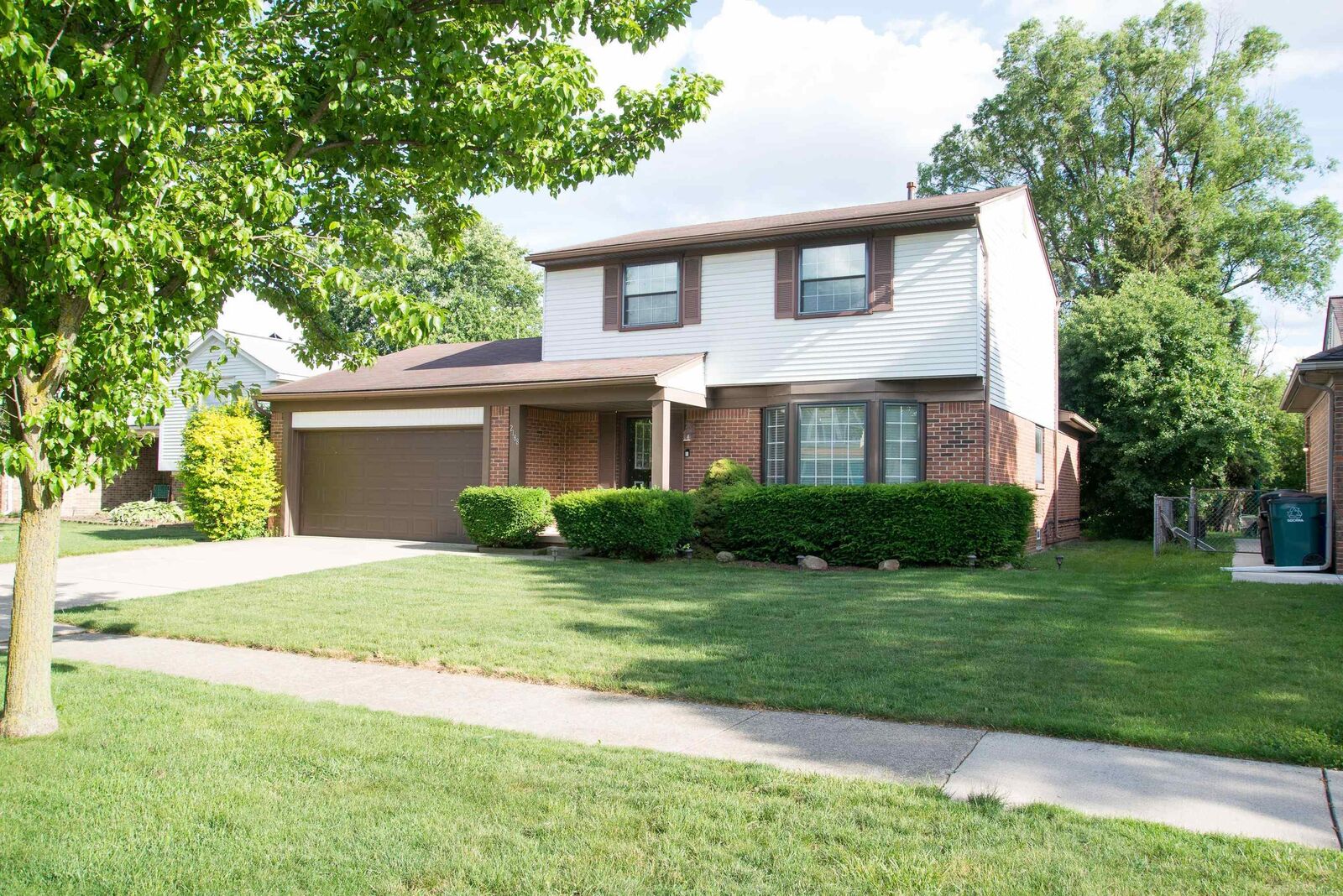 Property Photo:  2188 Zenia Drive  MI 48083 
