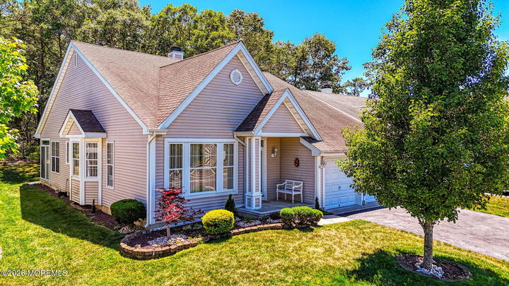 Property Photo:  20 Valley Stream Place  NJ 08005 