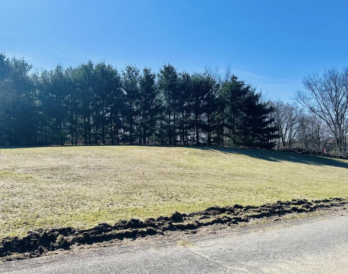Property Photo:  2234 Crest Haven Boulevard  MI 49103 