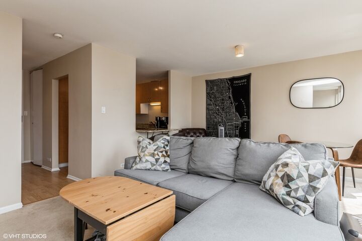 Property Photo: 111 E Chestnut Street 26D IL 60611