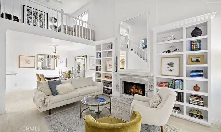 Property Photo:  21 Encinitas  CA 92651 