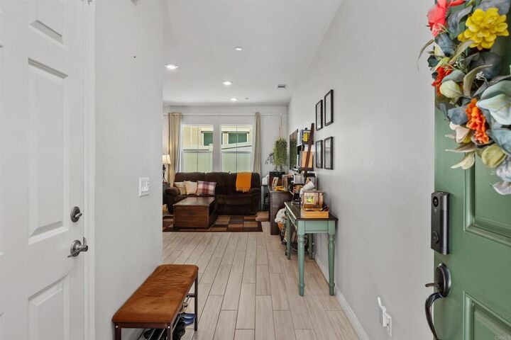 Property Photo:  1362 Palo Verde Way  CA 92083 