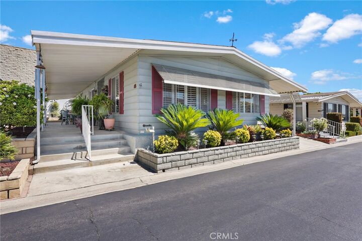 Property Photo: 11730 Whittier 65 CA 90601