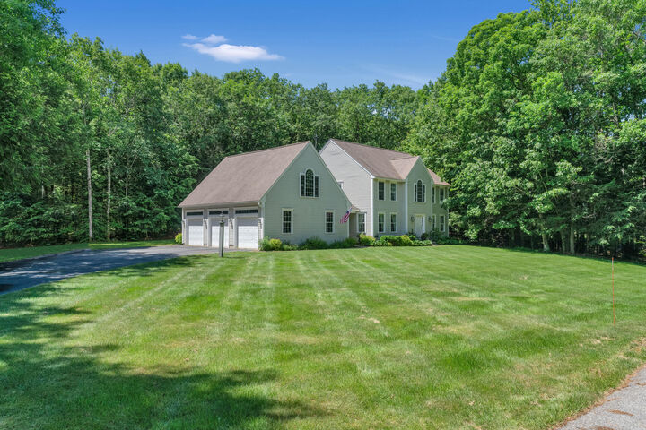 Property Photo:  12 Boardwalk Avenue  ME 04062 