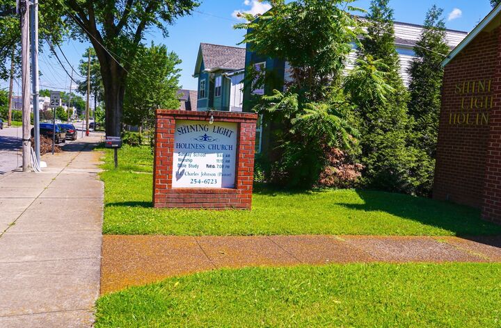 Property Photo: 1828 9th Ave N TN 37208