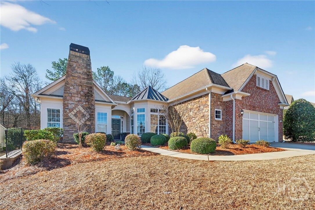 Property Photo: 1090 Water Front Road GA 30642