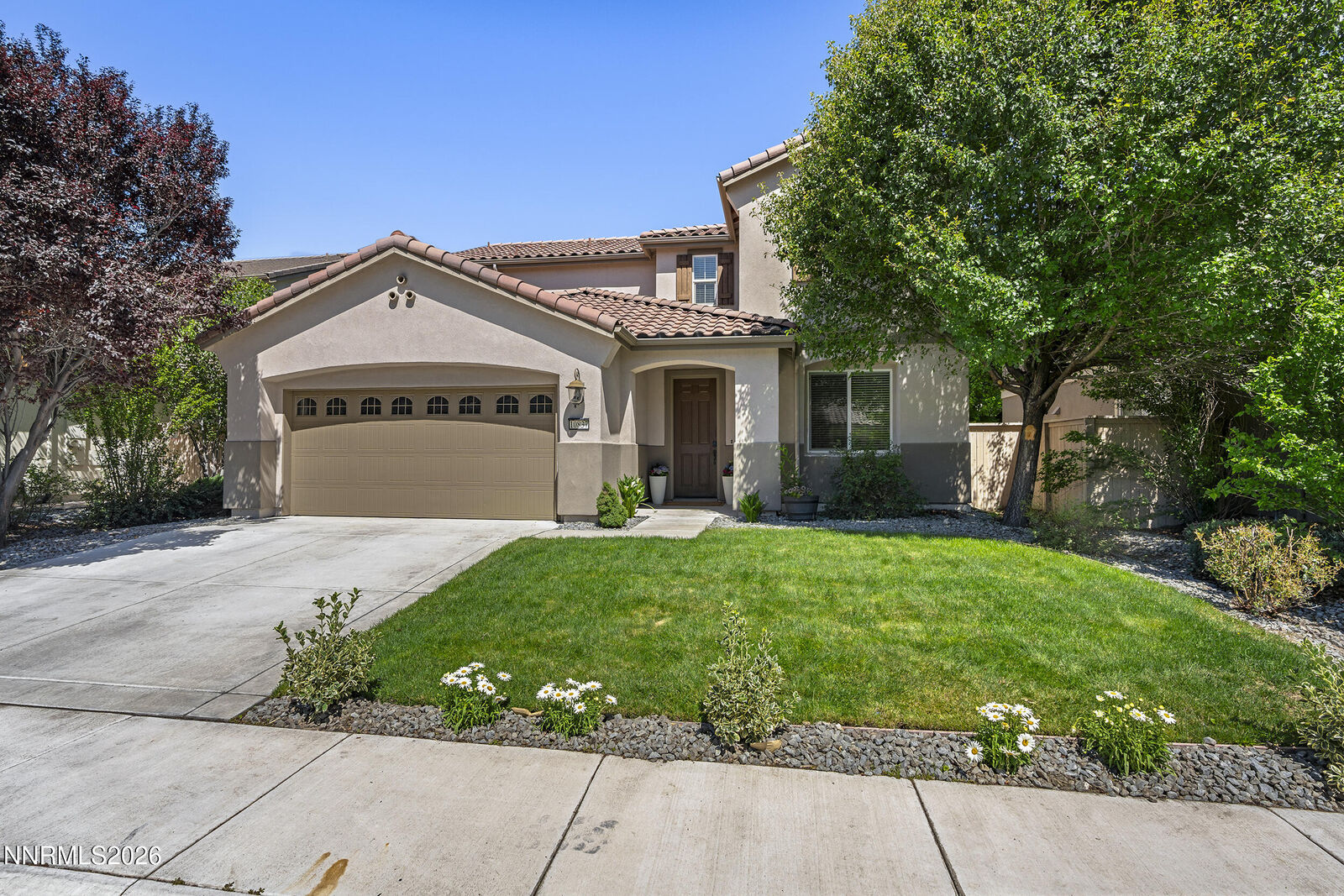 Property Photo: 10837 Walnut Ridge Drive NV 89521