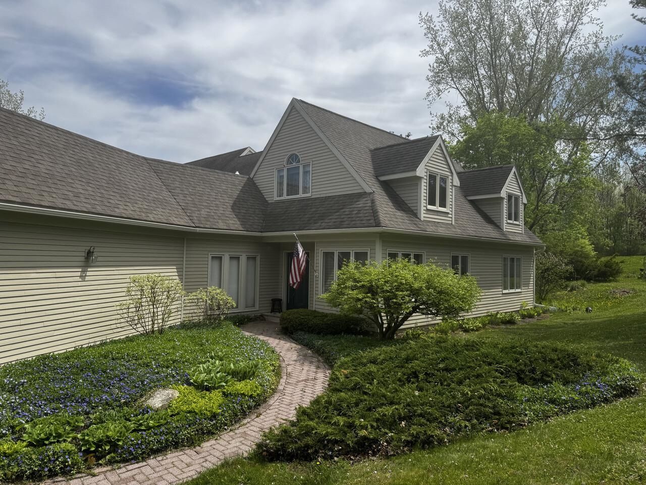 Property Photo: 121 Covington Lane VT 05482