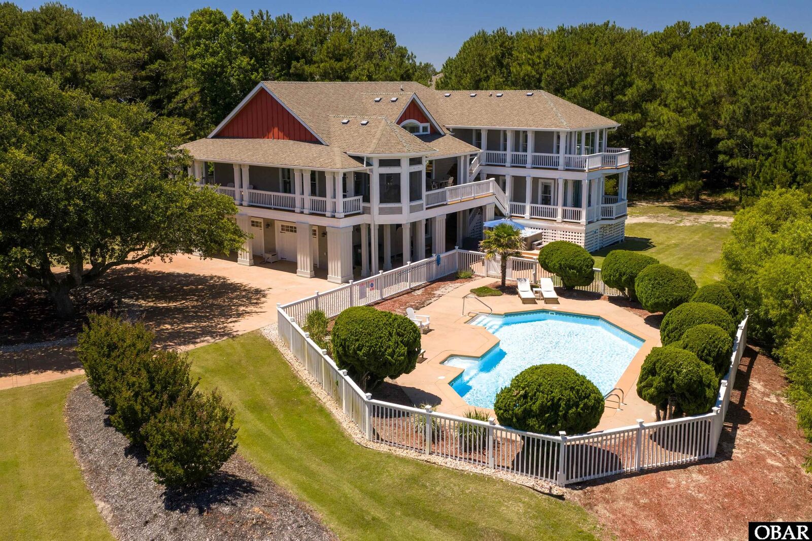 Property Photo: 593 Herring Gull Court NC 27927