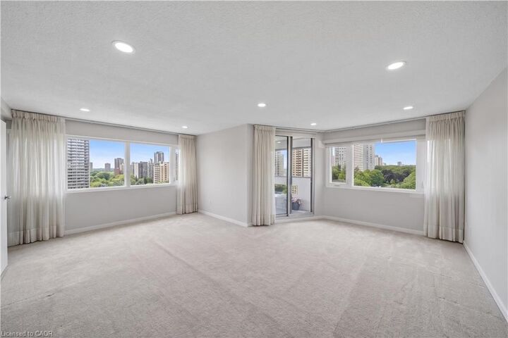 Property Photo:  1580 Mississauga Valley Boulevard 901  ON L5A 3T8 
