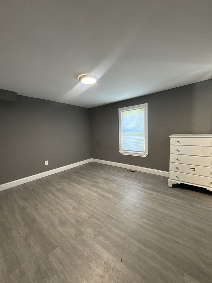 Property Photo:  21 Washington Ave 1  MA 01760 
