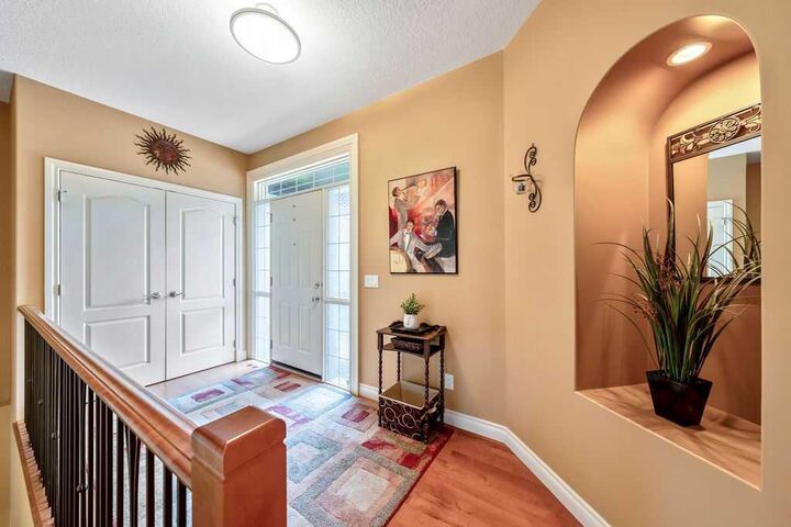 Property Photo:  174 Arbour Vista Close NW  AB T3G 5P4 