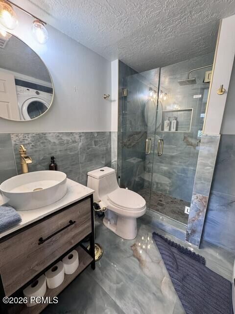 Property Photo: 2000 Prospector Avenue 414 UT 84060