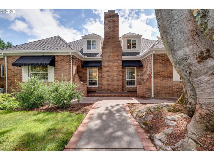 Property Photo:  5497 River St  OR 97068 