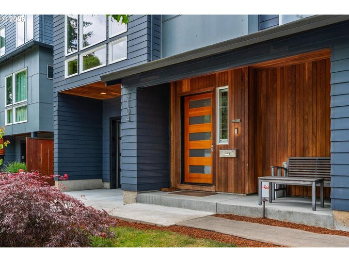 Property Photo: 3104 SE Francis St OR 97202