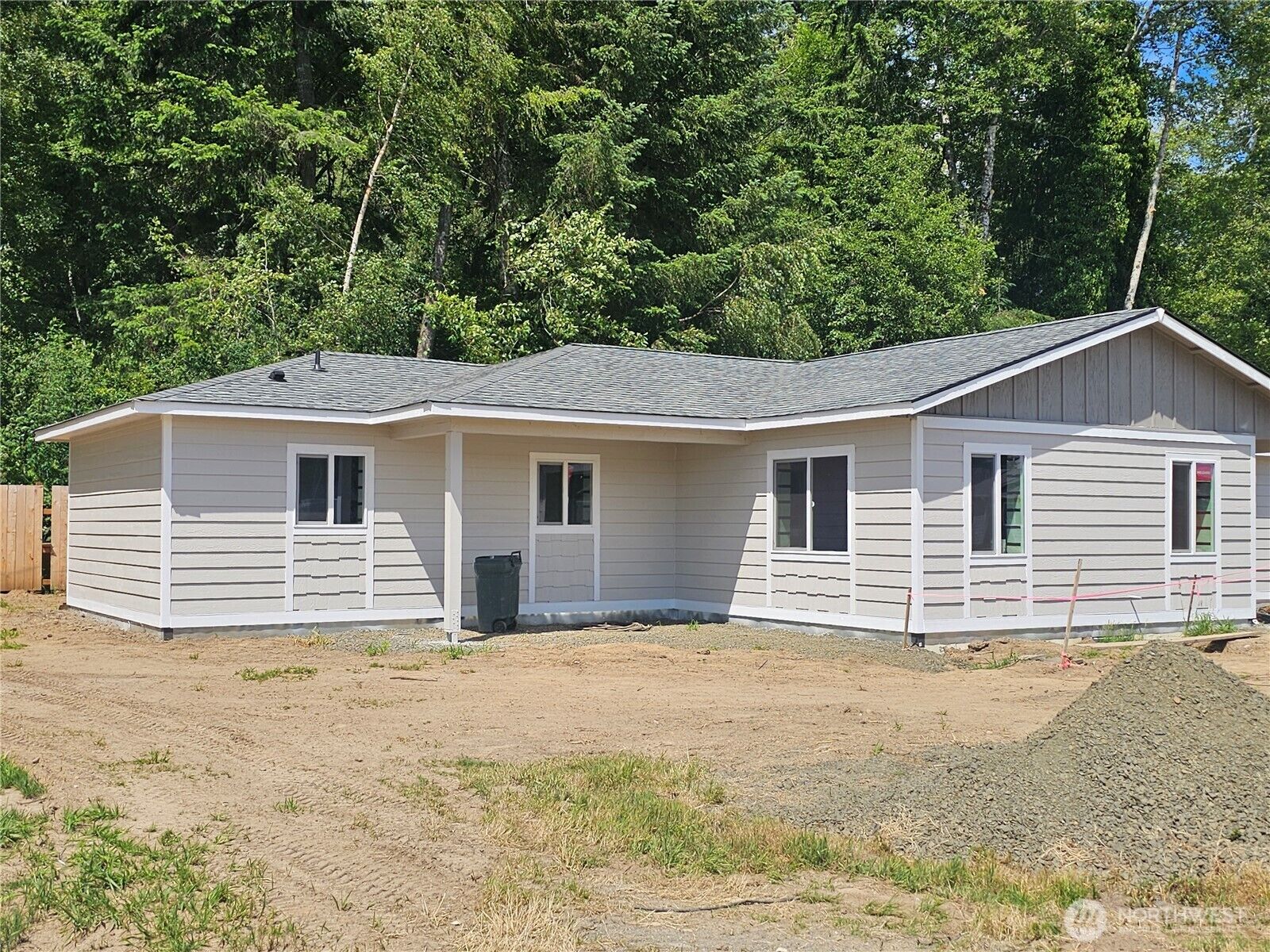 Property Photo:  17  Pebble Creek Court  WA 98541 