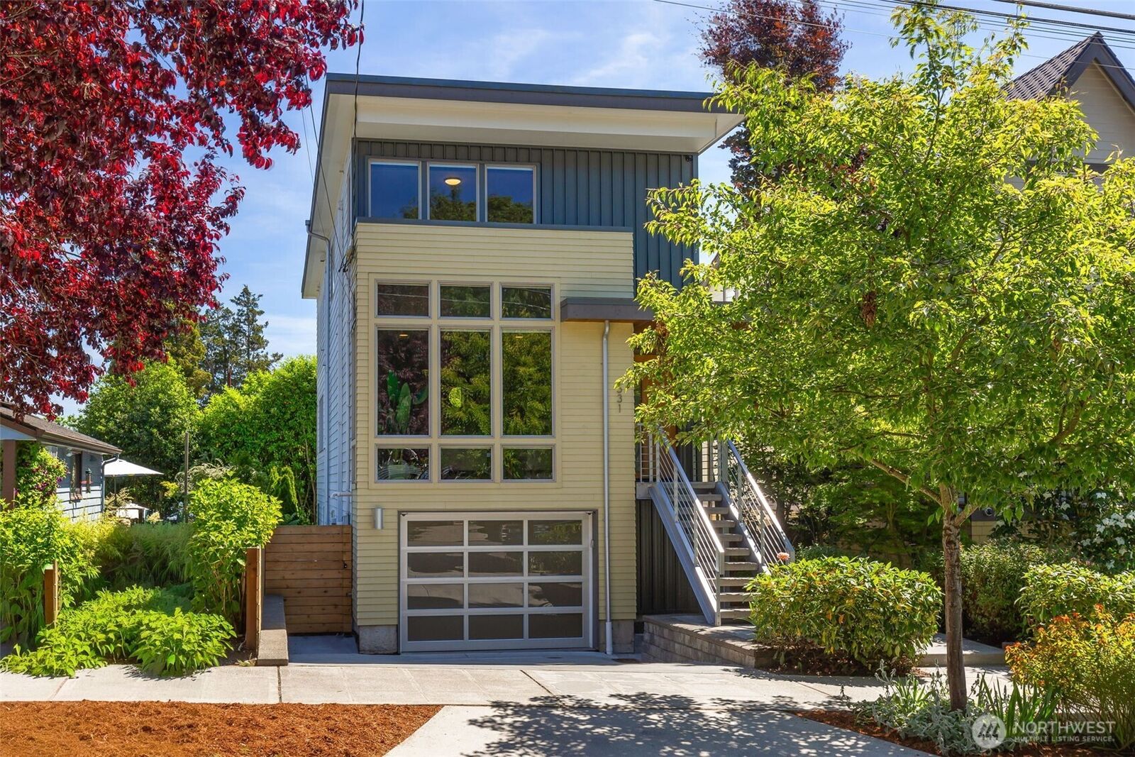 Property Photo: 531 N 84th Street WA 98103