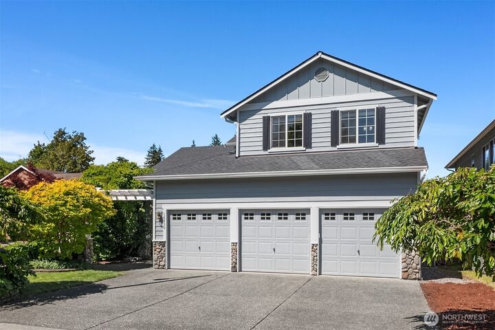 Property Photo: 18430 11th Drive SE WA 98012