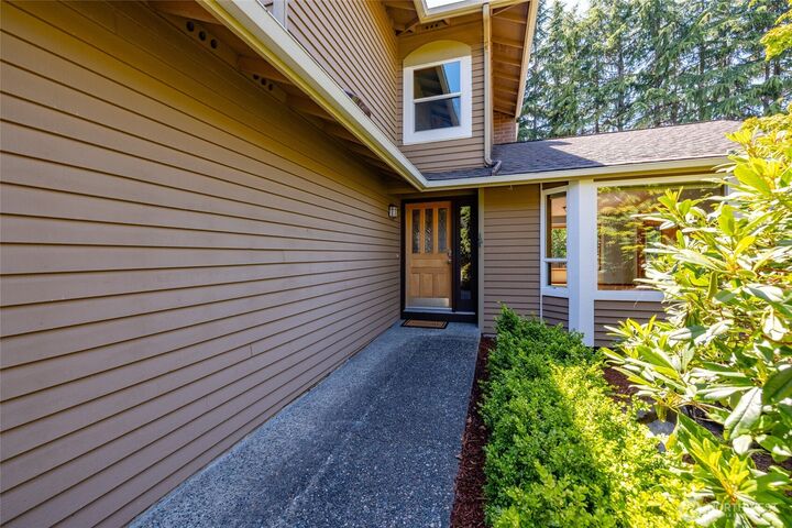 Property Photo: 801 N Waugh Road WA 98273