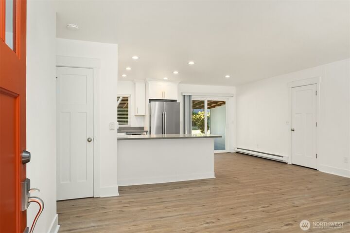 Property Photo:  4910 NE 7th Street  WA 98059 