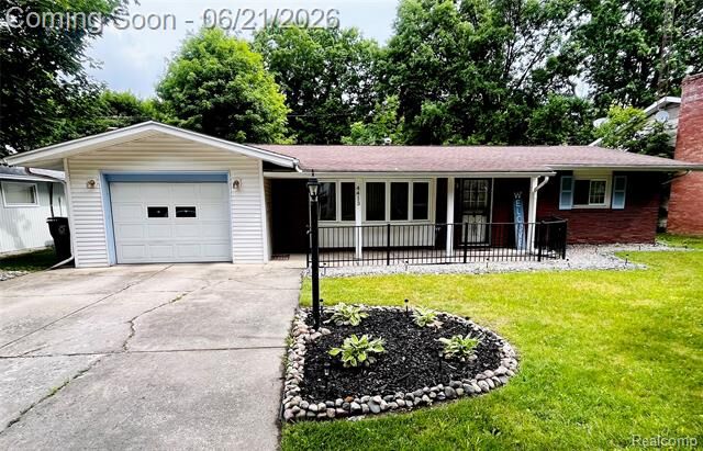 Property Photo:  4413 Greenbrook Lane  MI 48507 