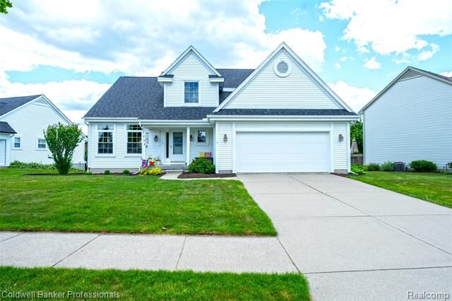 Property Photo:  2088 Lochnayne Lane  MI 48423 