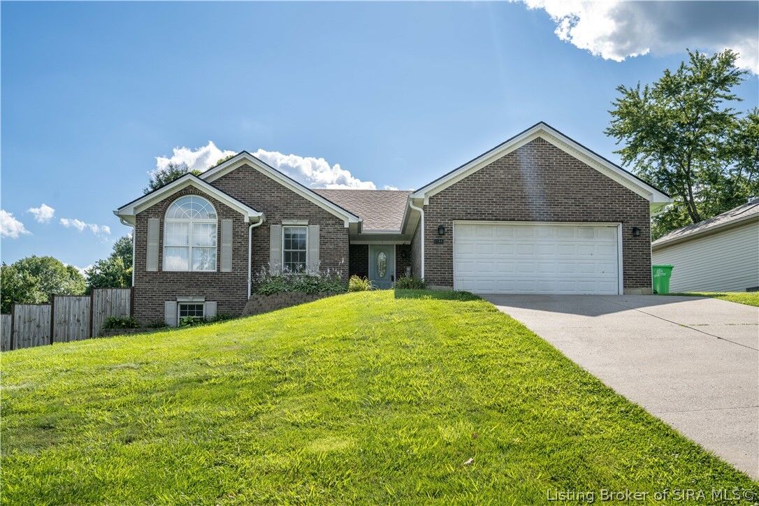Property Photo:  5106 Everett Avenue  IN 47119 