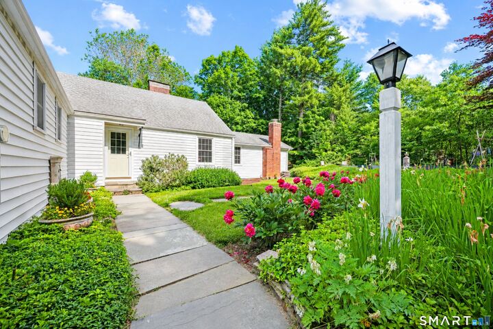 Property Photo:  380 Lovely Street  CT 06001 