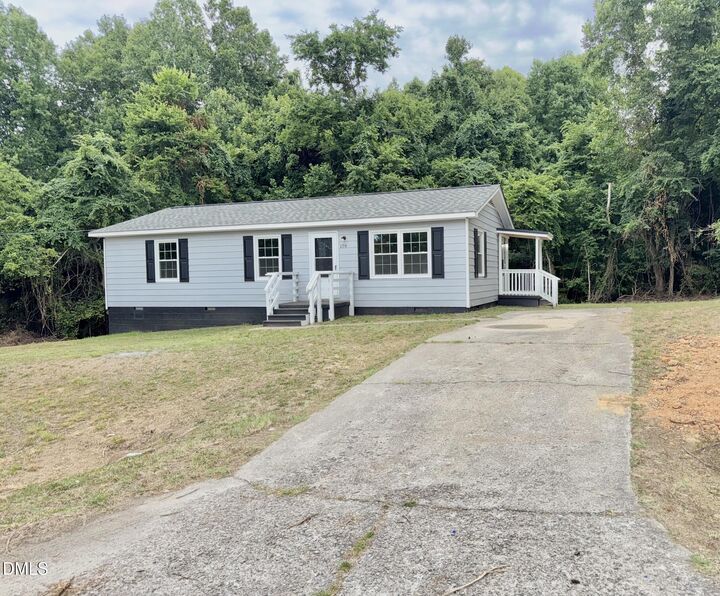 Property Photo: 179 Lynnbank Estates Road NC 27544