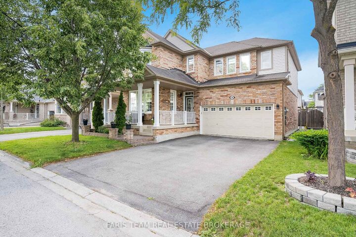 26 Kidd Crescent — photo 1