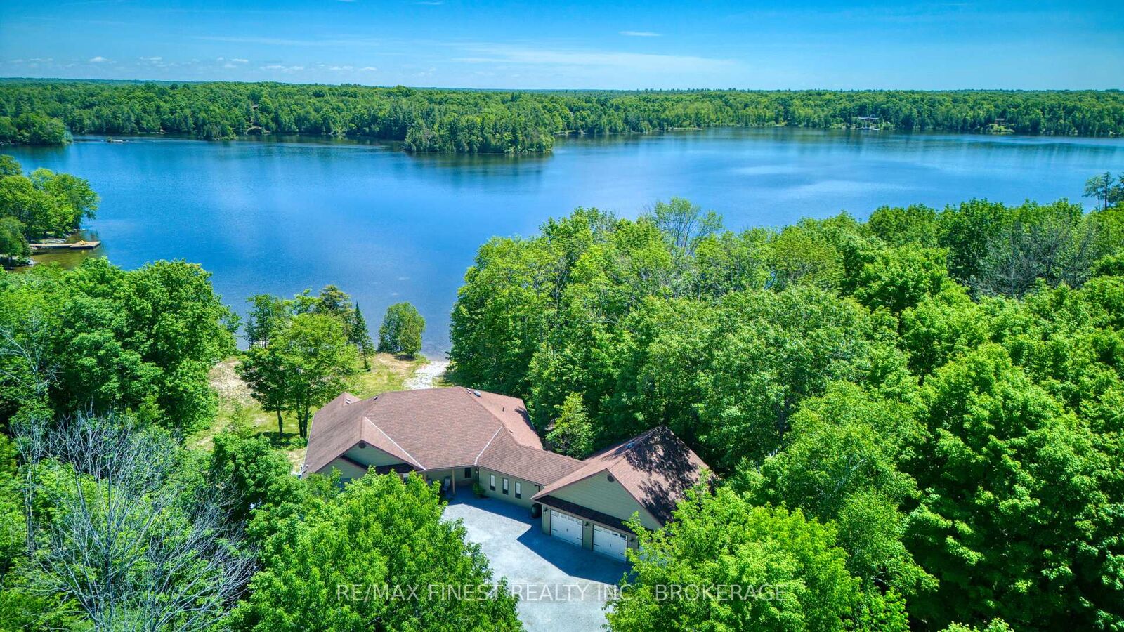 Property Photo: 1252 Clement Road ON K0H 2P0