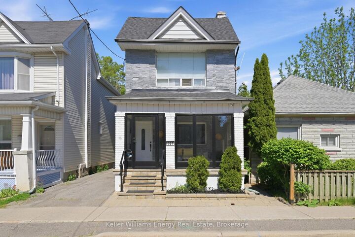 Property Photo: 327 Albert Street ON L1H 4S2