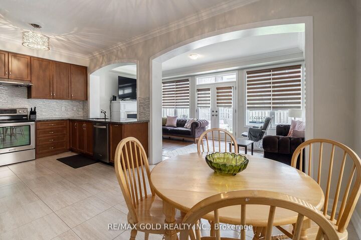 Property Photo: 54 Robert Berry Crescent ON L7B 1L4