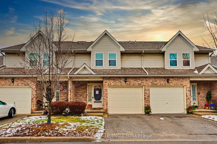5070 Drummond Road 3 — photo 1