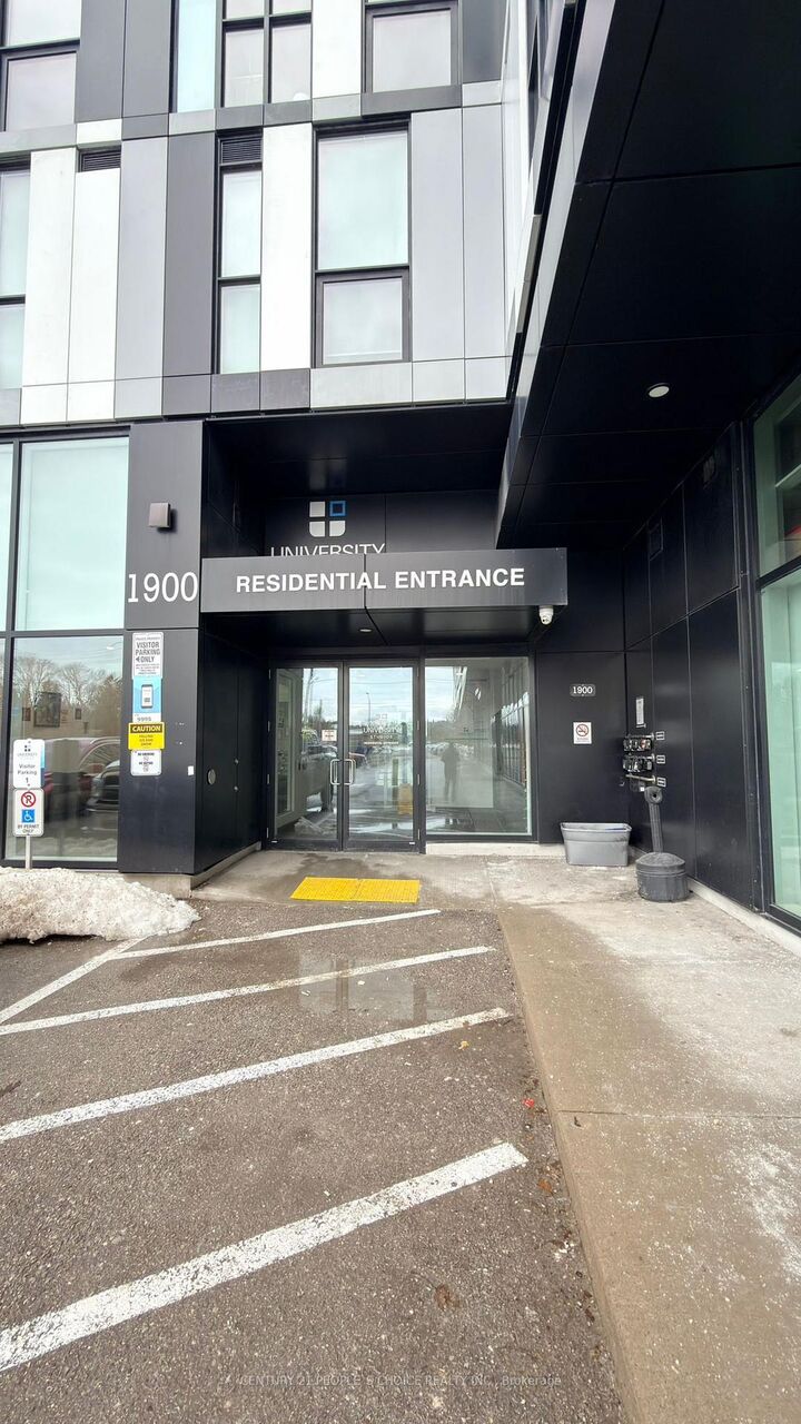 Property Photo: 1900 Simcoe Street N 827 ON L1G 0C1