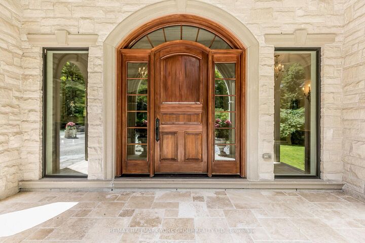 Property Photo: 1865 Davis Drive W ON L3Y 4V9