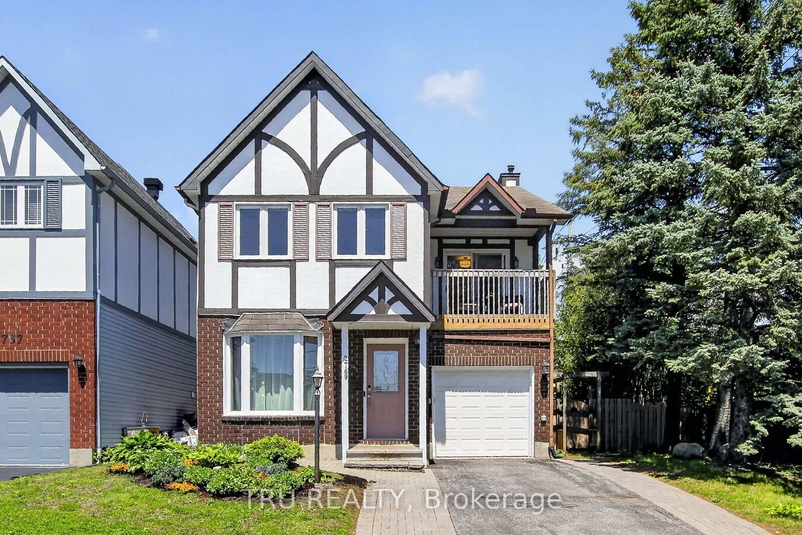 Property Photo: 2769 Massicotte Lane ON K1T 3H1