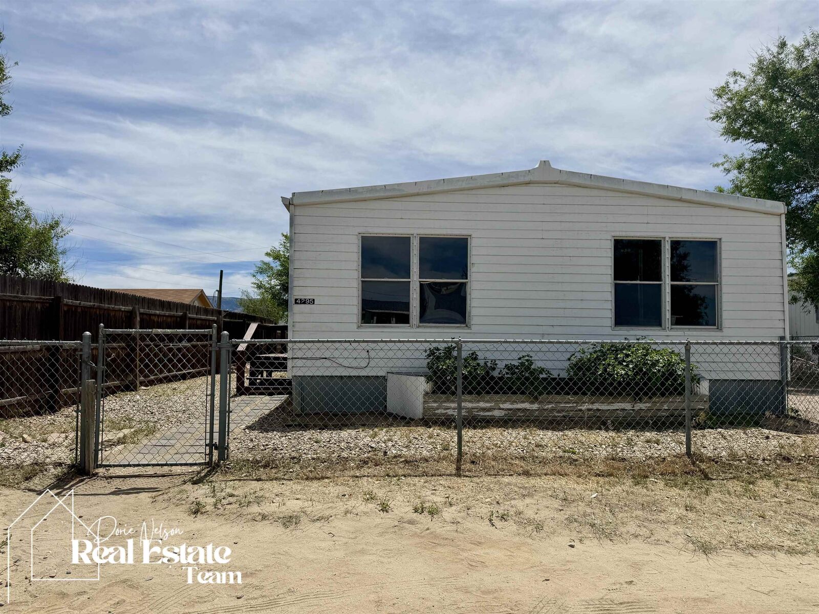 Property Photo: 4295 Dodge Street WY 82644