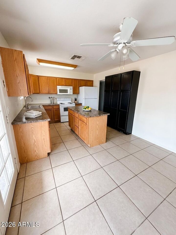 Property Photo:  47 N Maple --  AZ 85205 