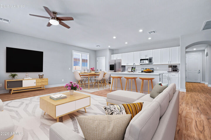 Property Photo: 7428 W Fawn Drive AZ 85339