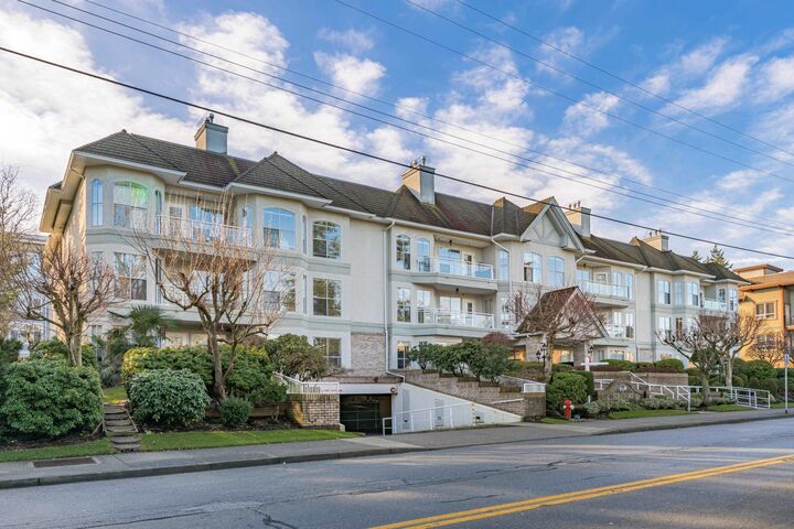 Property Photo: 15290 18 Avenue 306 BC V4A 1W8