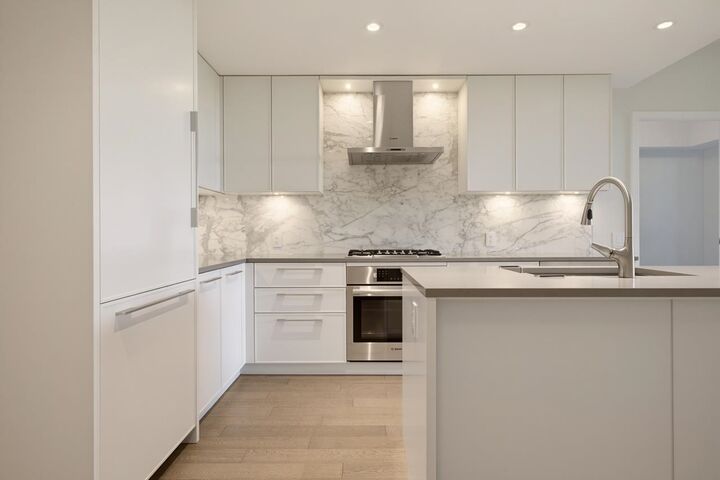 Property Photo: 3220 Connaught Crescent 218 BC V7R 0A5