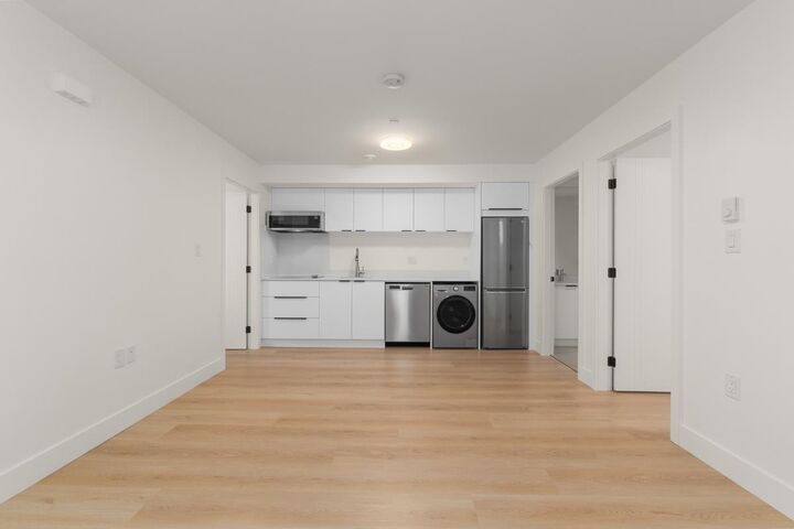 Property Photo: 7338 Maple Street Basement Suite BC V6P 5P7
