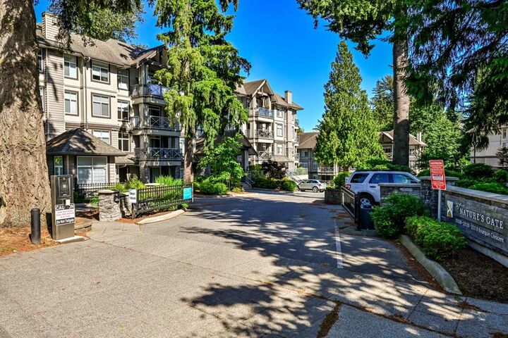 Property Photo: 33318 E Bourquin Crescent 213 BC V2S 0A6