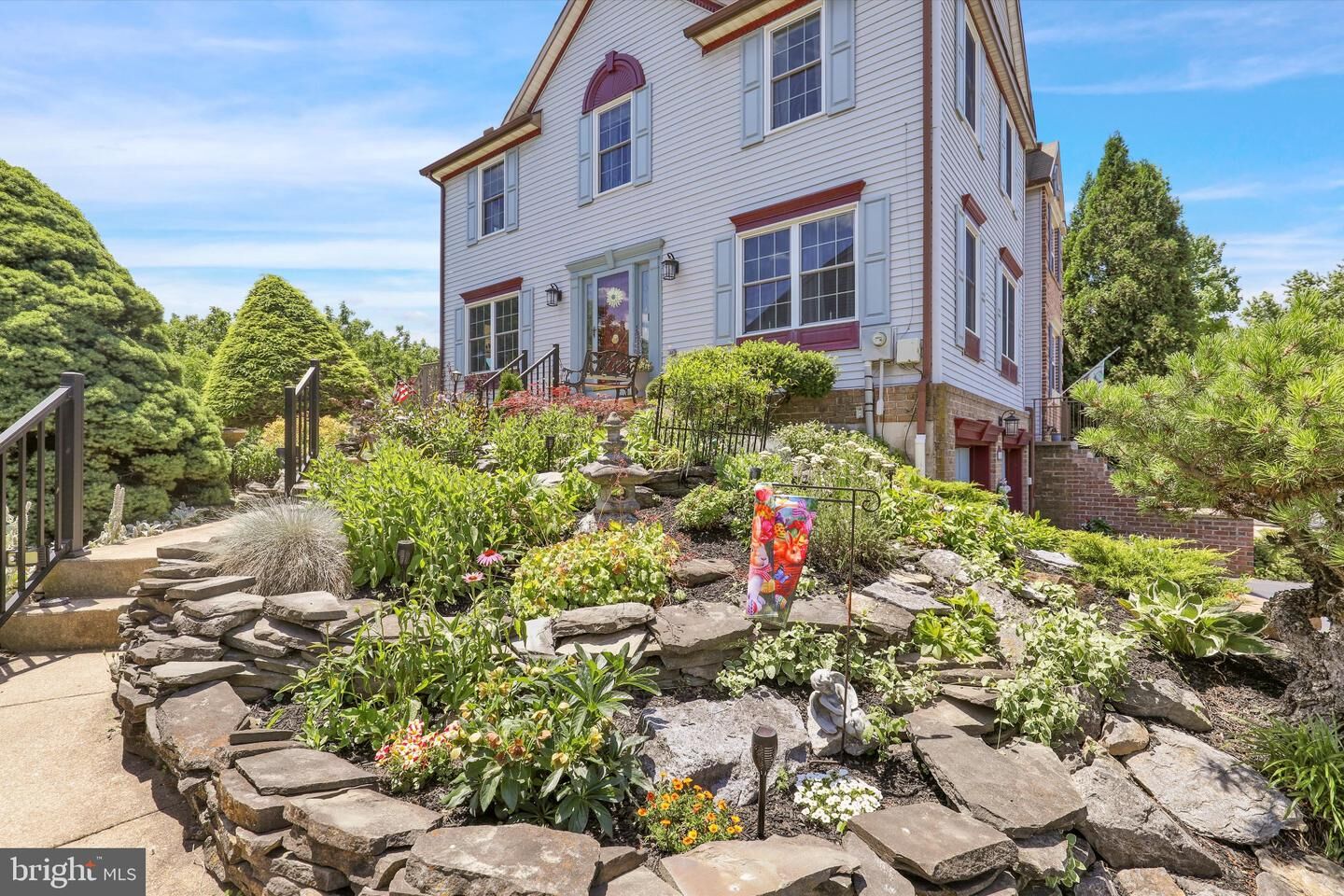 Property Photo:  124 Spruce Ct U-0004 Court  PA 17003 