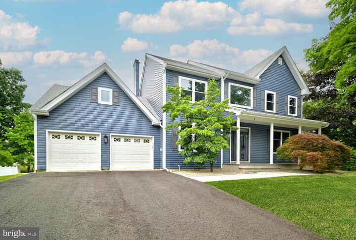 Property Photo:  2 Wharton Court  NJ 08824 